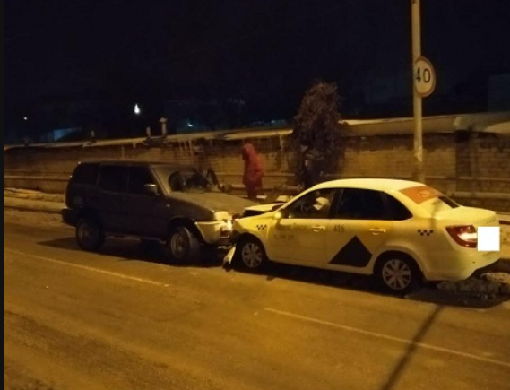 Нетрезвый водитель «Ниссана» спровоцировал ДТП с пострадавшими в Ставрополе